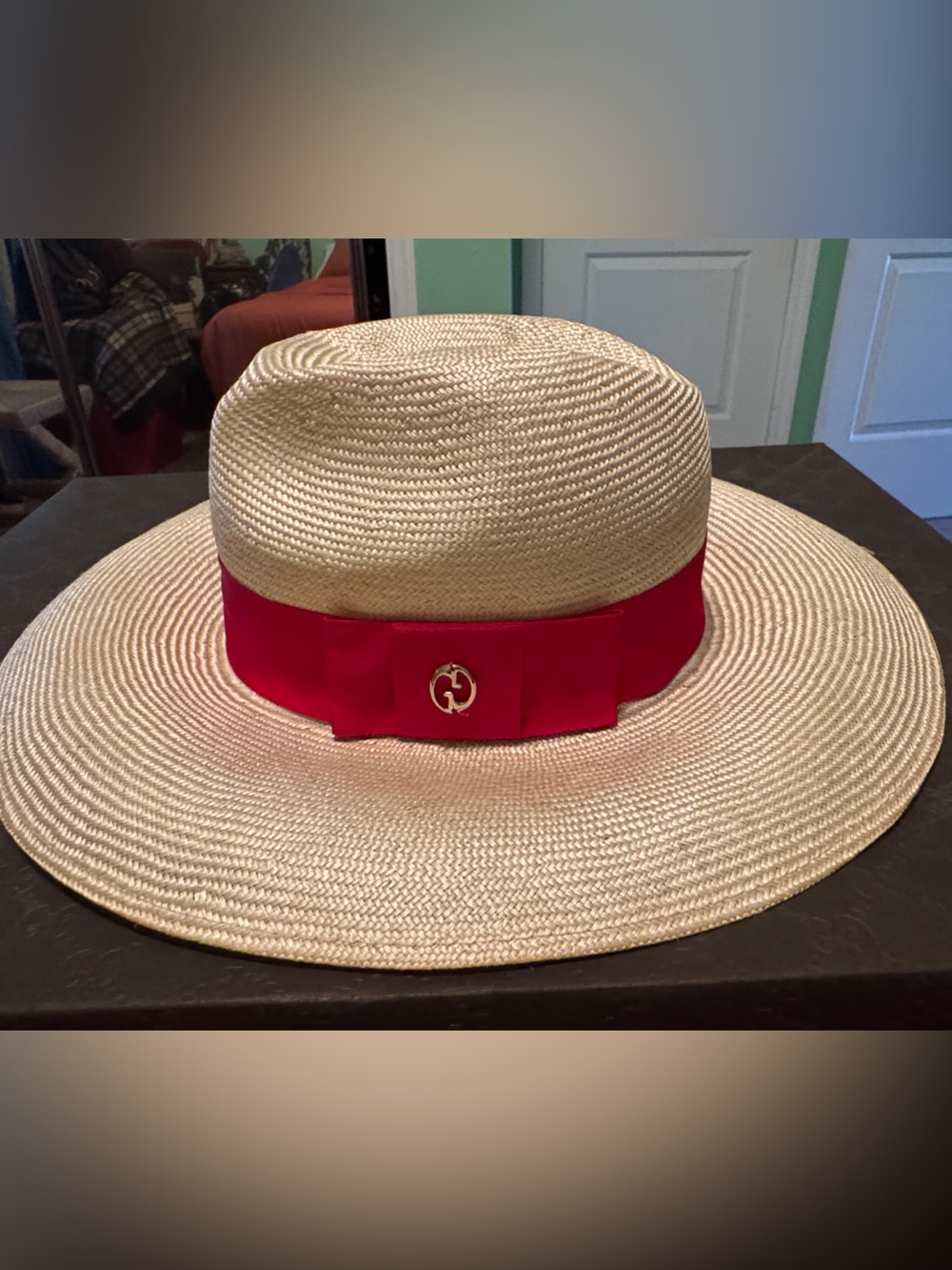 Gucci Natural Straw Wide-Brim Hat with Red Ribbon and Gold Logo